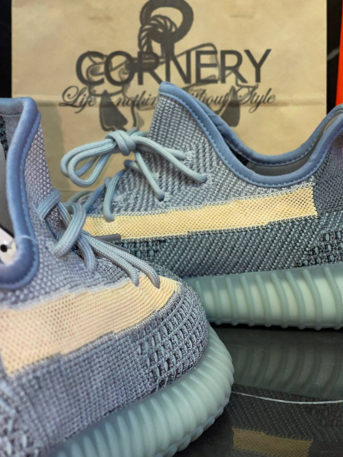 Yeezy 350 V2 Ash Blue — изображение 8