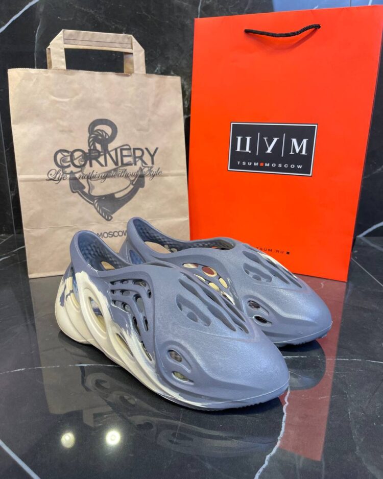 Yeezy Foam "Moon Grey" (дисконт) — фото 1
