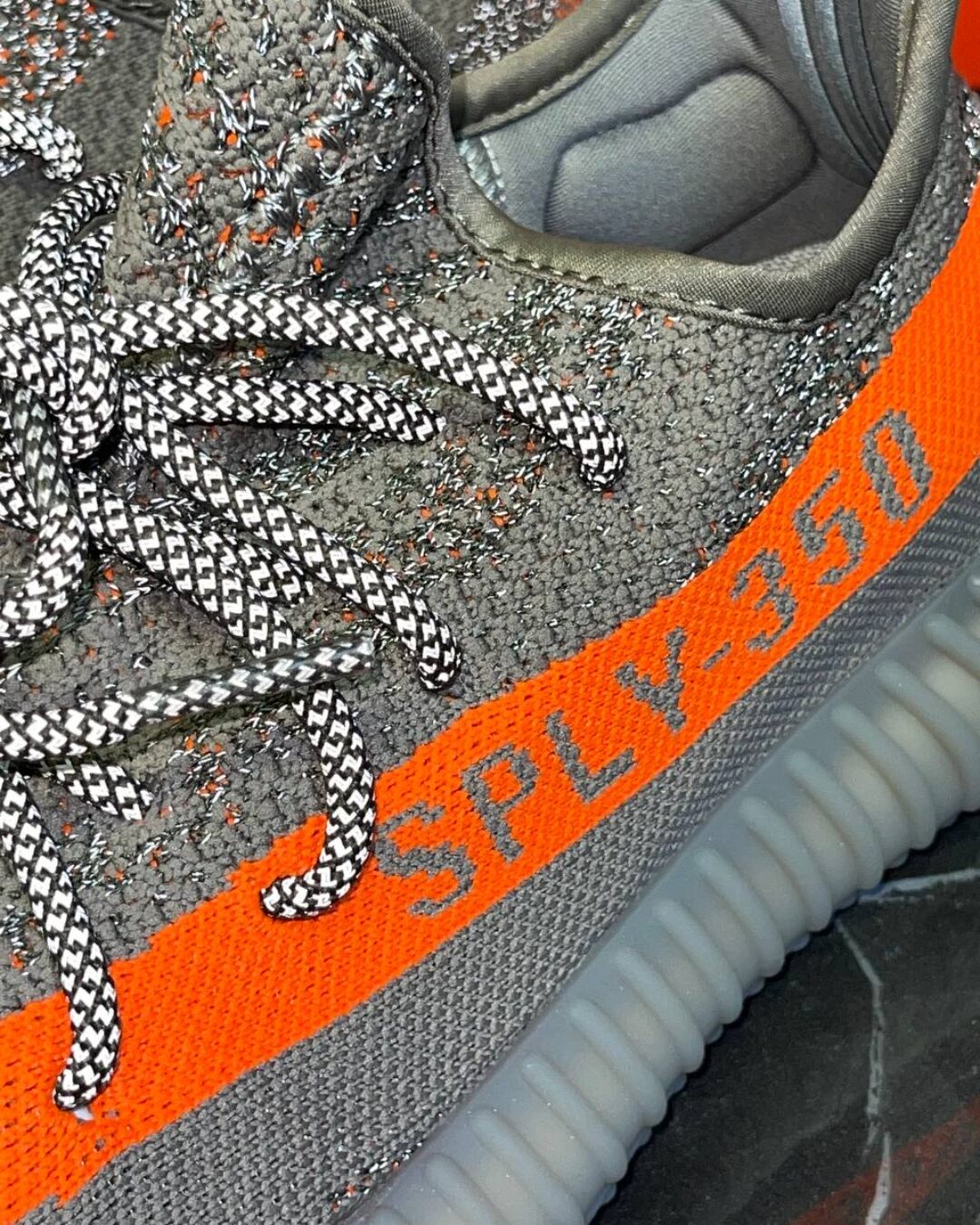 Yeezy 350 Beluga Reflective — изображение 8