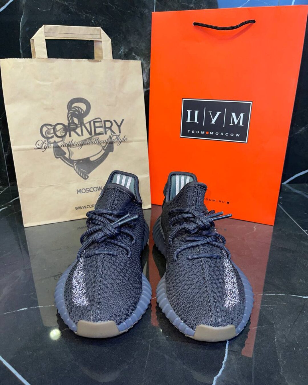 Yeezy 350 V2 Cinder Reflective — изображение 2
