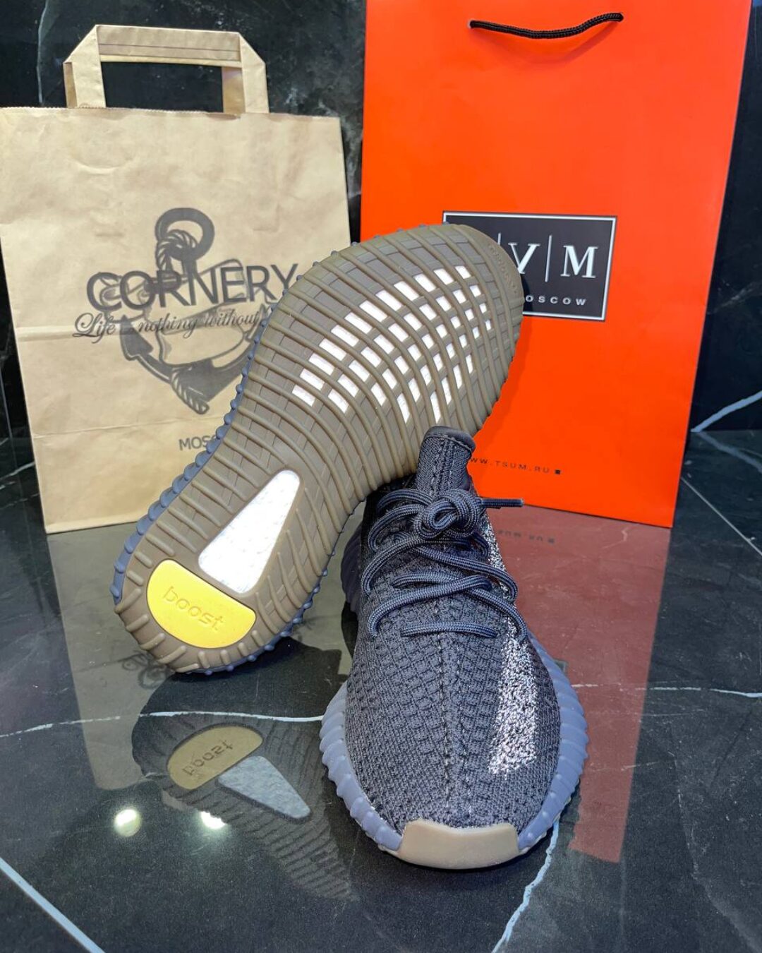 Yeezy 350 V2 Cinder Reflective — изображение 8