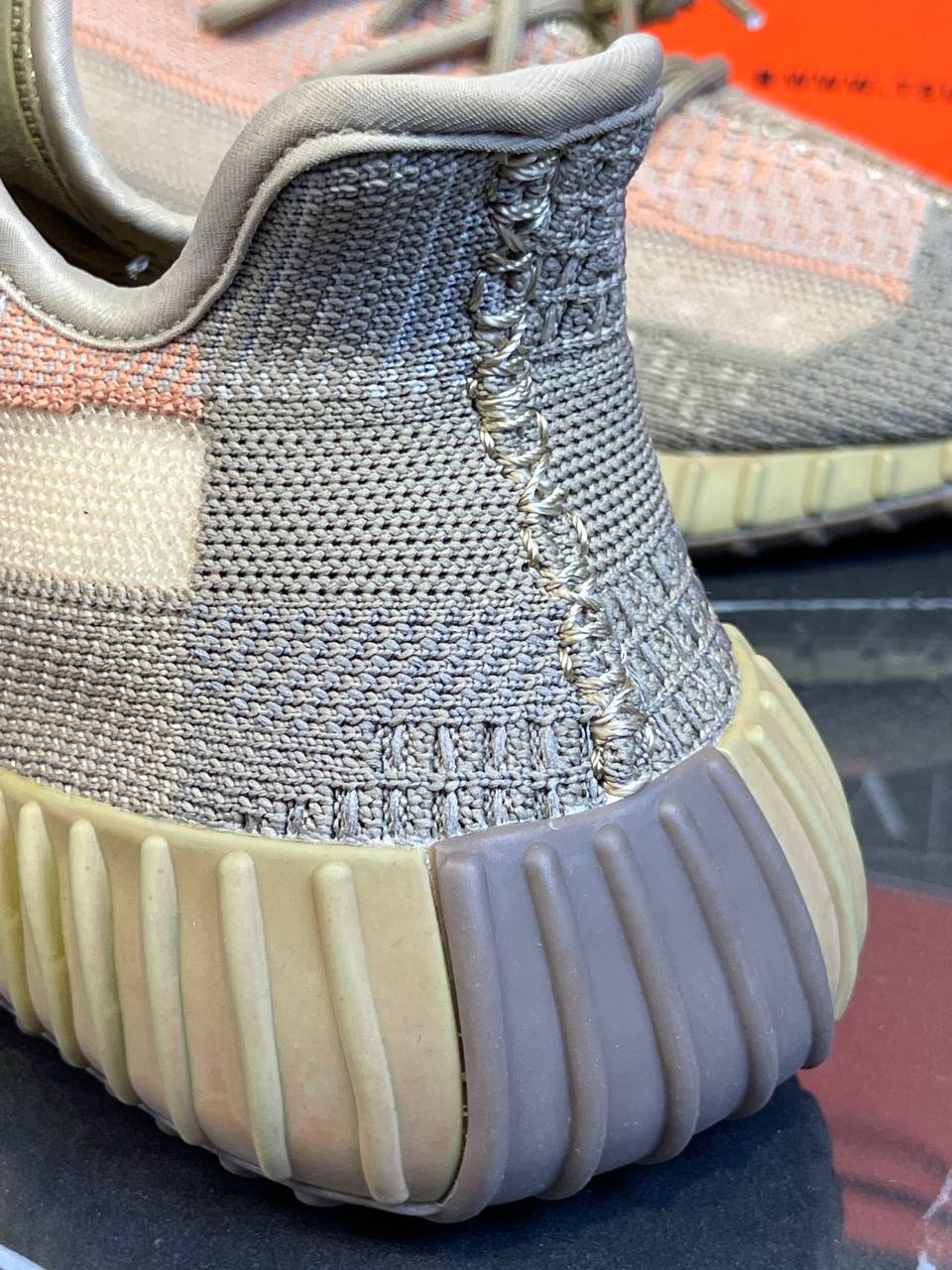 Yeezy 350 V2 Camel Grey — фото 6