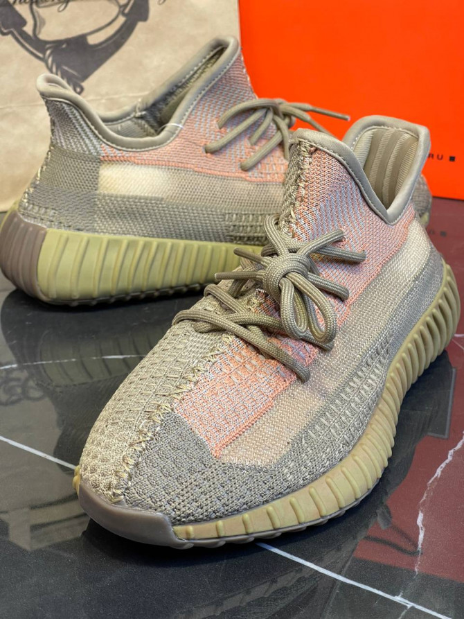 Yeezy 350 V2 Camel Grey — изображение 8