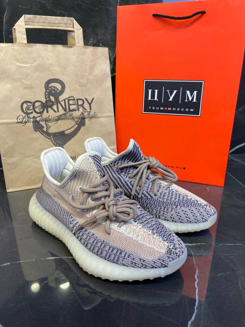 Yeezy 350 V2 Ash Pearl — фото 1