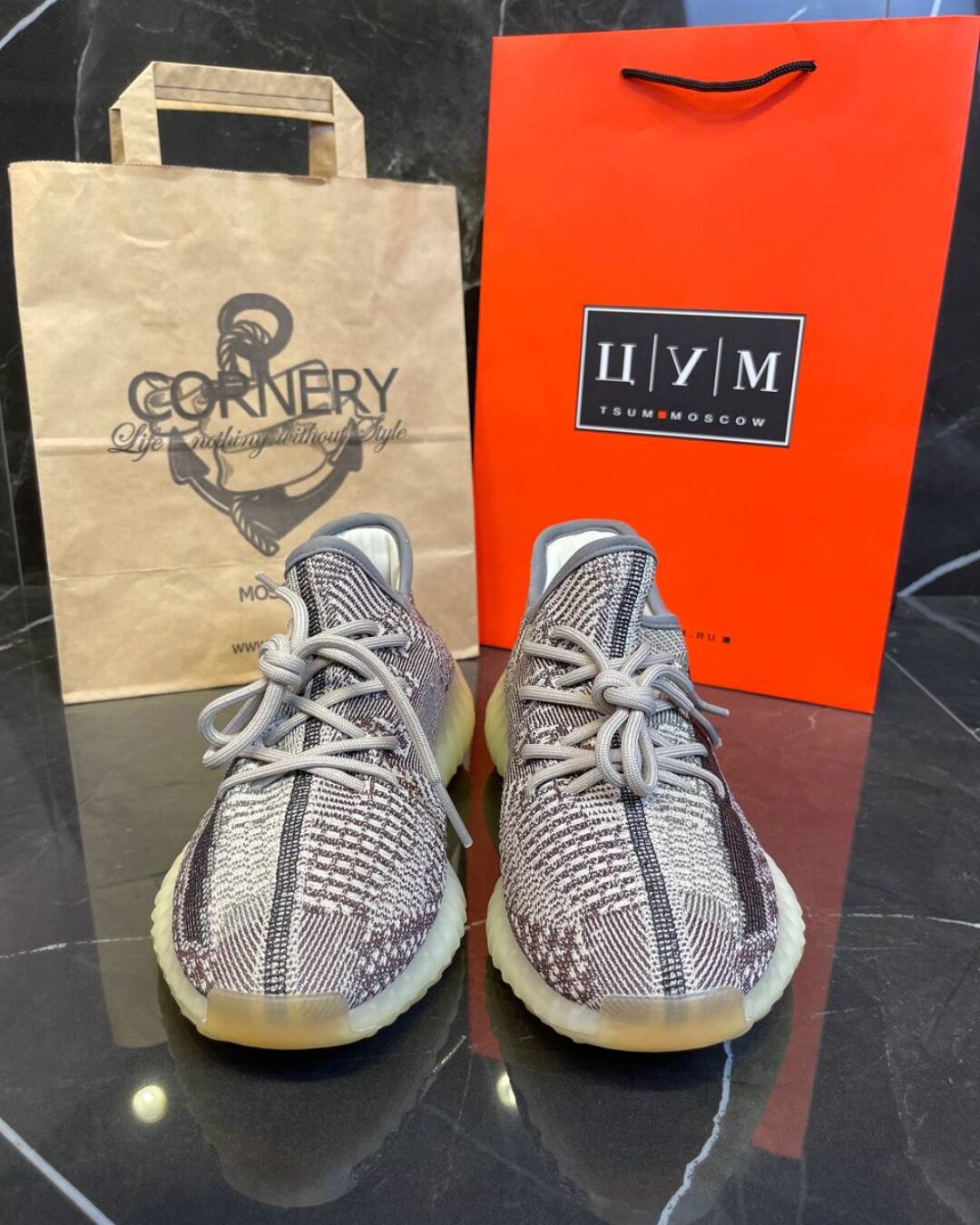 Yeezy 350 V2 Zyon — изображение 3