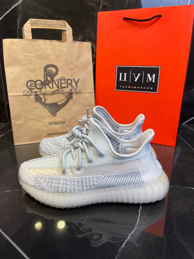 Yeezy 350 V2 Cloud White — изображение 4