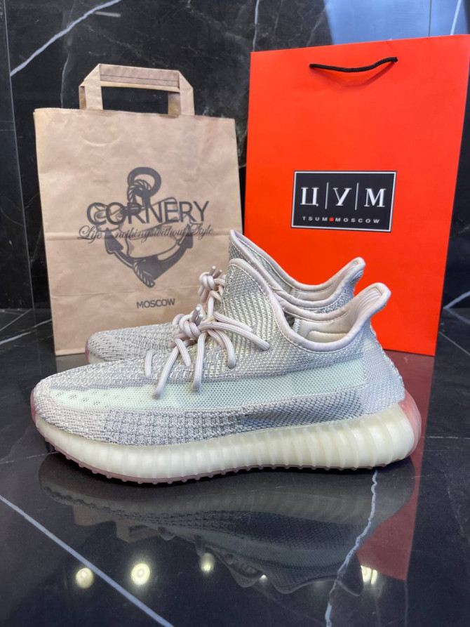 Yeezy 350 V2 Citrin — изображение 3
