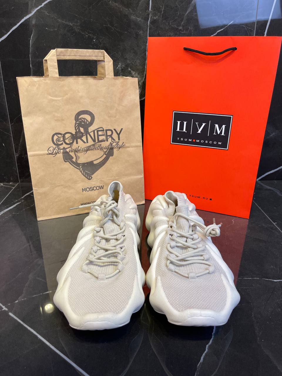 Yeezy 450 Clowht — фото 2