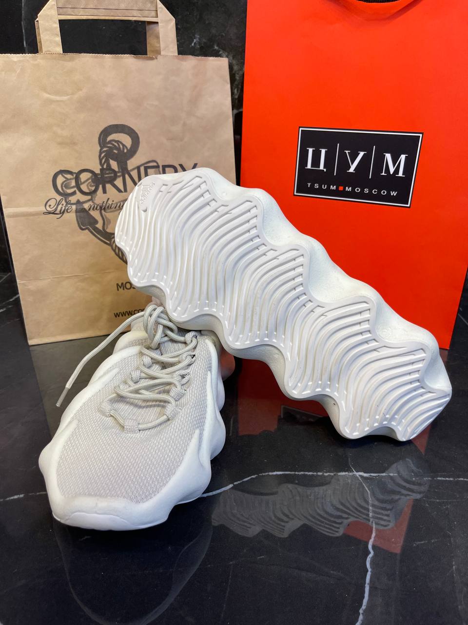 Yeezy 450 Clowht — фото 5