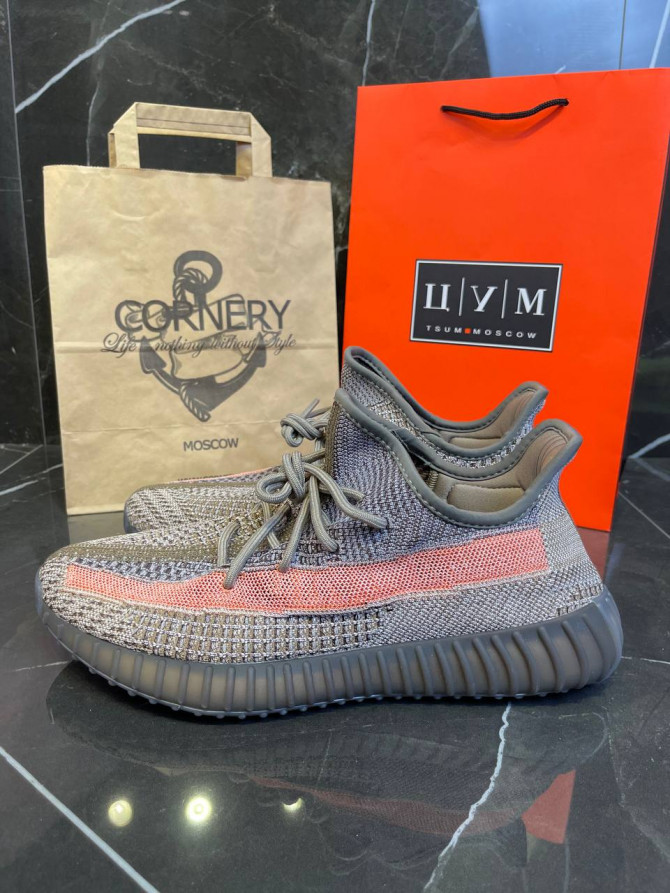 Yeezy 350 V2 "Ash Stone" — изображение 3