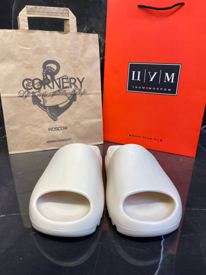 Yeezy Slide “Bone” — изображение 2