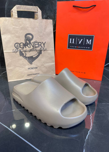 Yeezy Slide "Сore" (дисконт)
