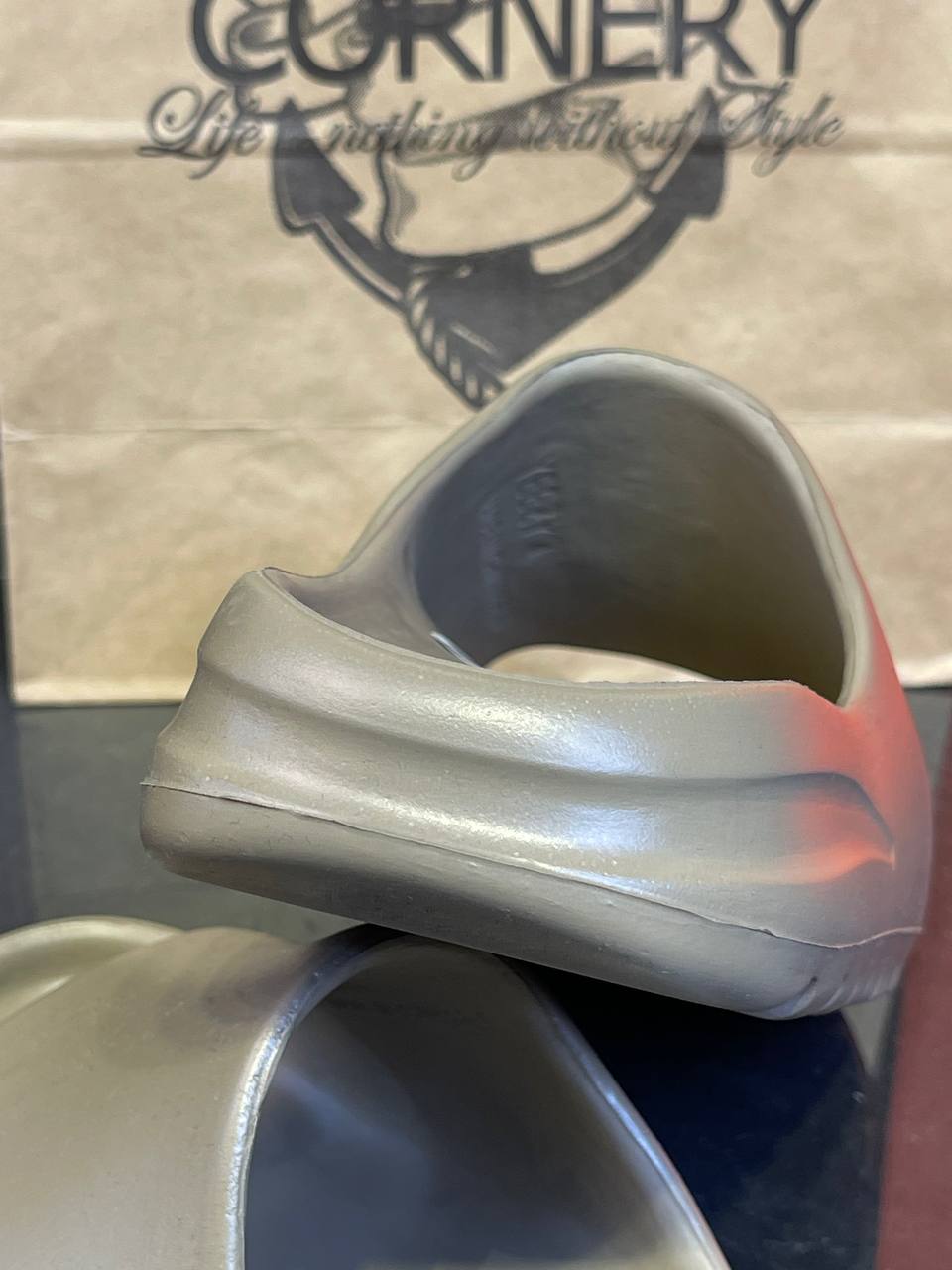 Yeezy Slide "Сore" (дисконт) — фото 3
