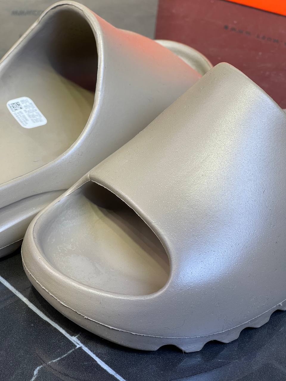 Yeezy Slide "Сore" (дисконт) — фото 7