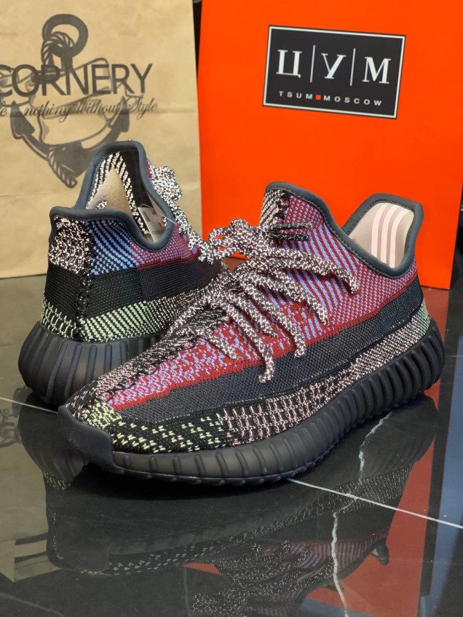Yeezy 350 V2 Yecheil — изображение 8