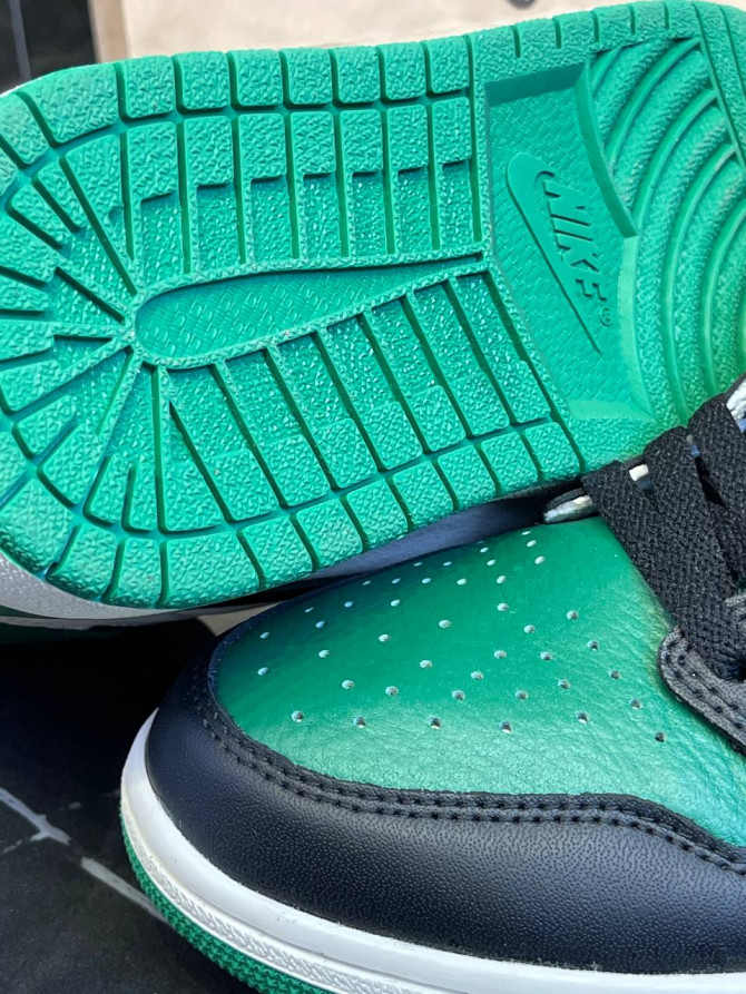 Кроссовки Jordan 1 Retro High Pine Green — изображение 9