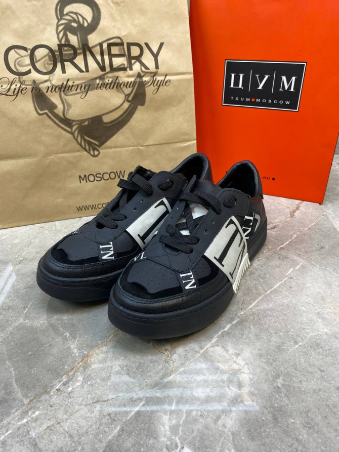 Кеды Valentino
