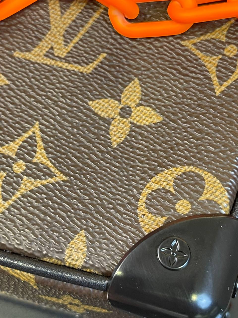 Сумка Louis Vuitton Mini Soft Trunk — фото 3
