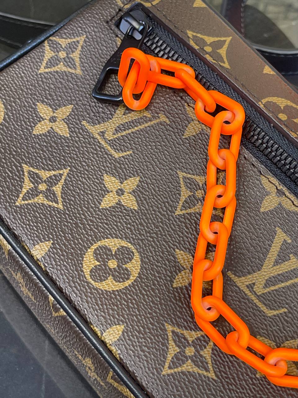 Сумка Louis Vuitton Mini Soft Trunk — фото 4