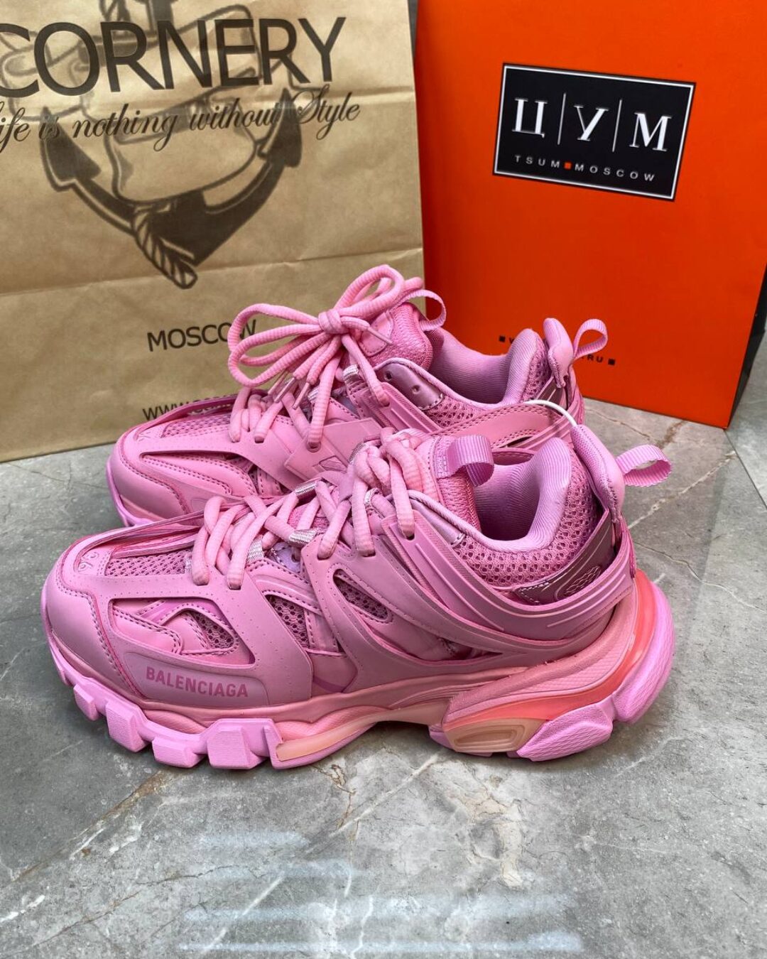 Кроссовки Balenciaga Track Trainer Pink — изображение 2