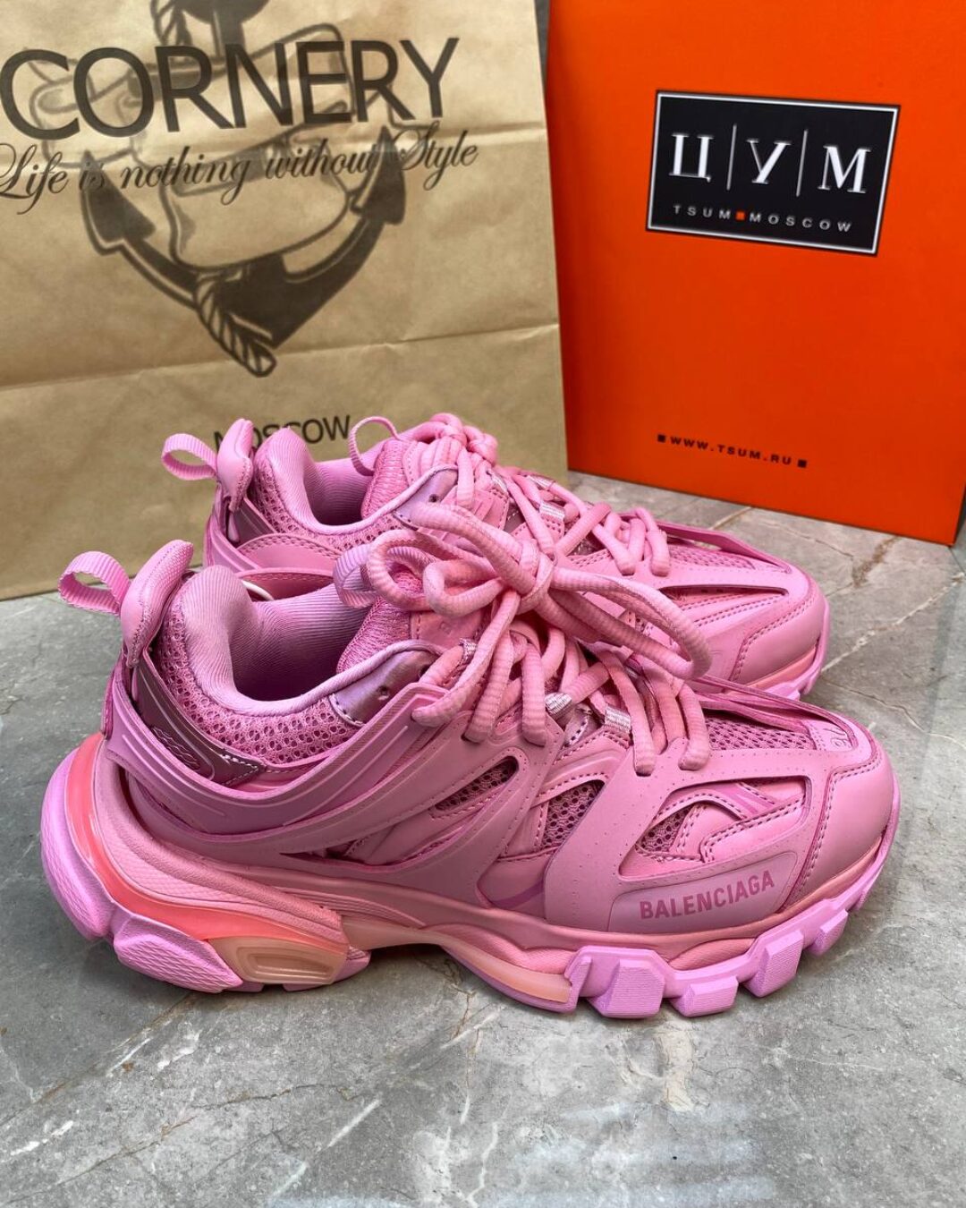 Кроссовки Balenciaga Track Trainer Pink — изображение 4