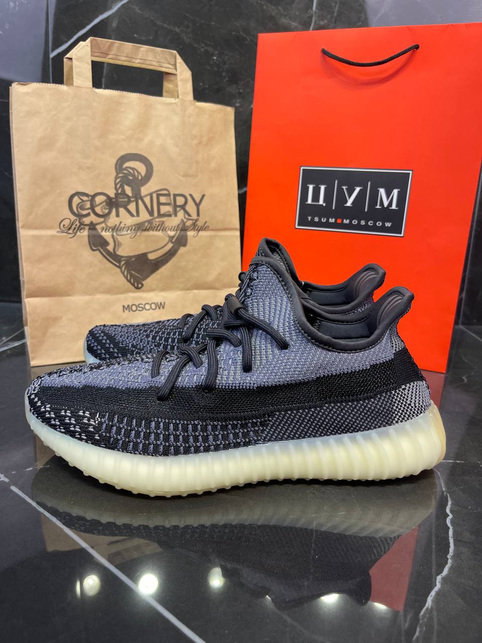 Yeezy 350 Carbon — фото 2