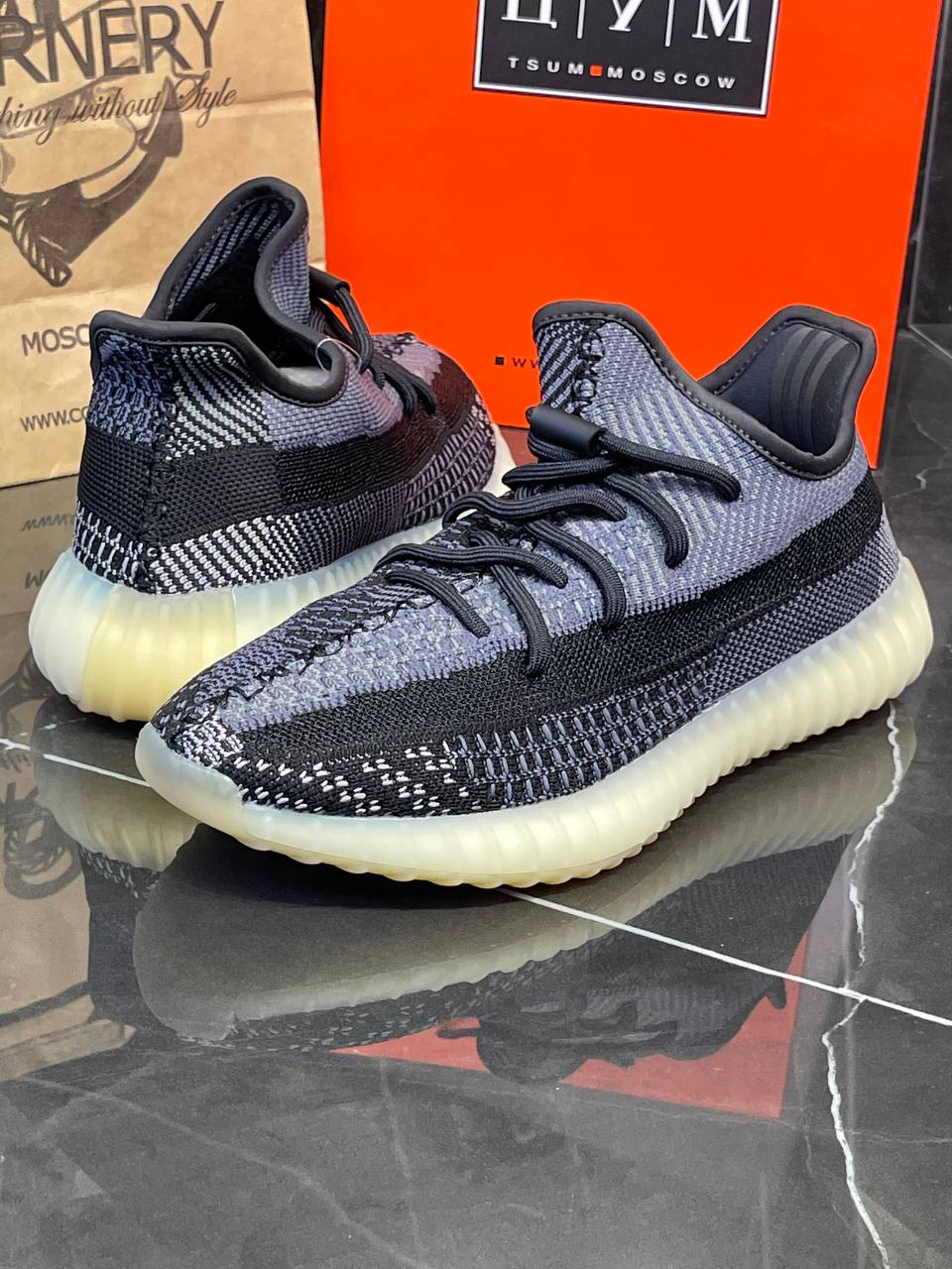 Yeezy 350 Carbon — фото 9