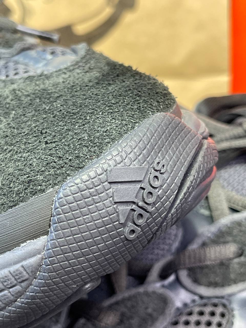 Yeezy 500 Utility Black — фото 6