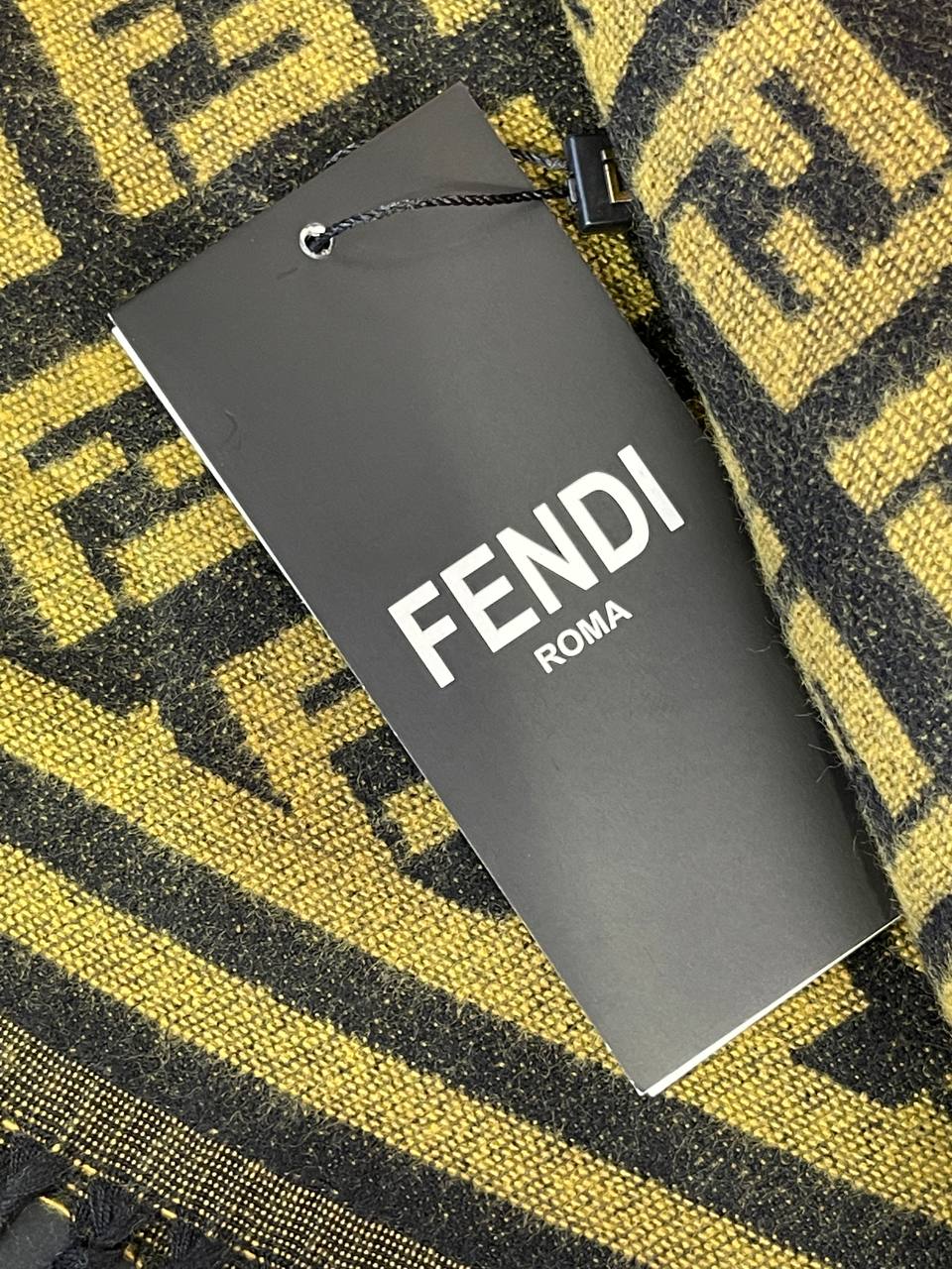 Шарф Fendi — фото 5