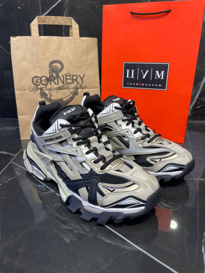 Кроссовки Balenciaga Track 2