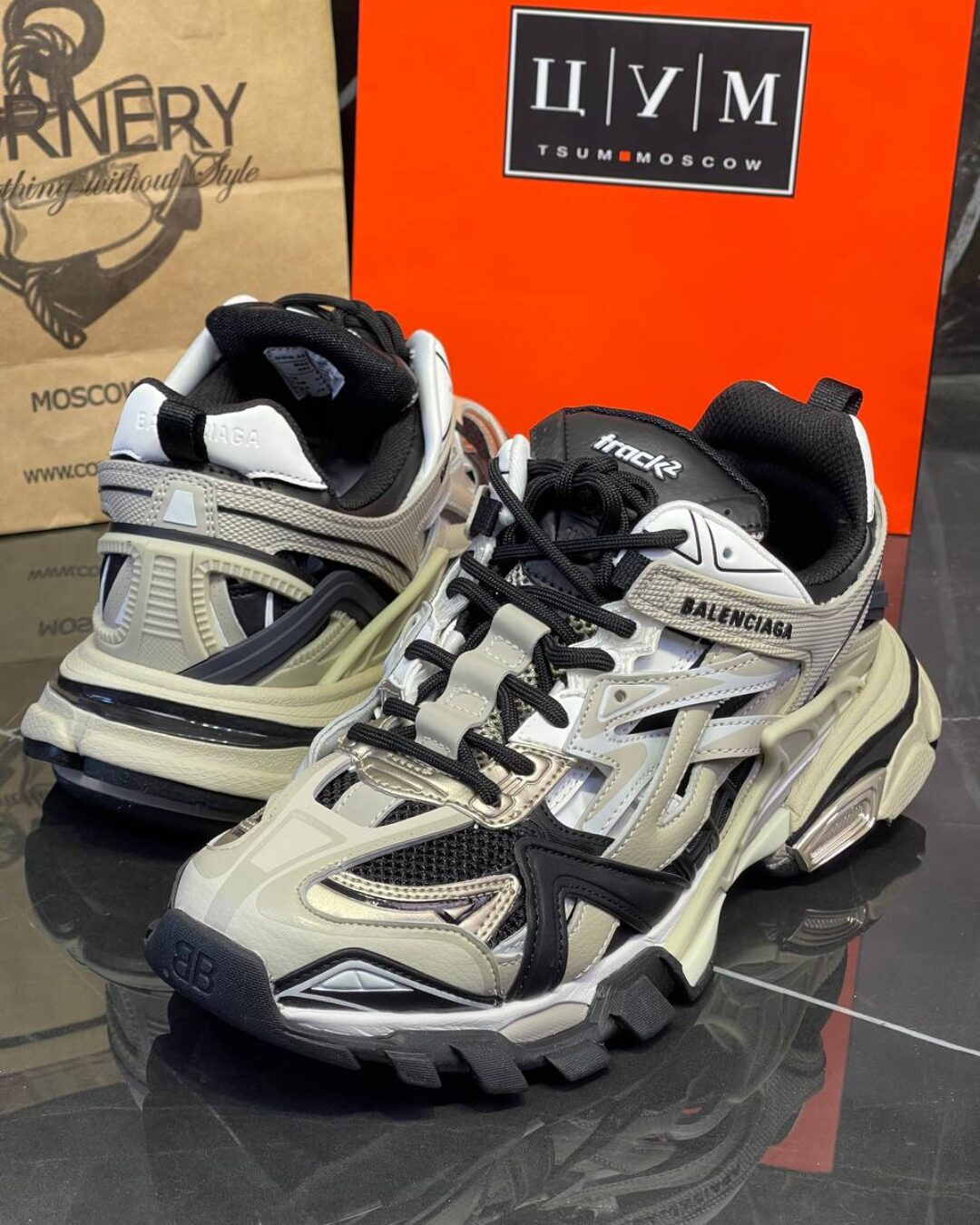 Кроссовки Balenciaga Track 2 — изображение 9