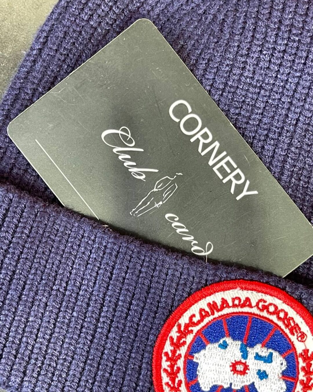 Шапка Canada Goose — изображение 7