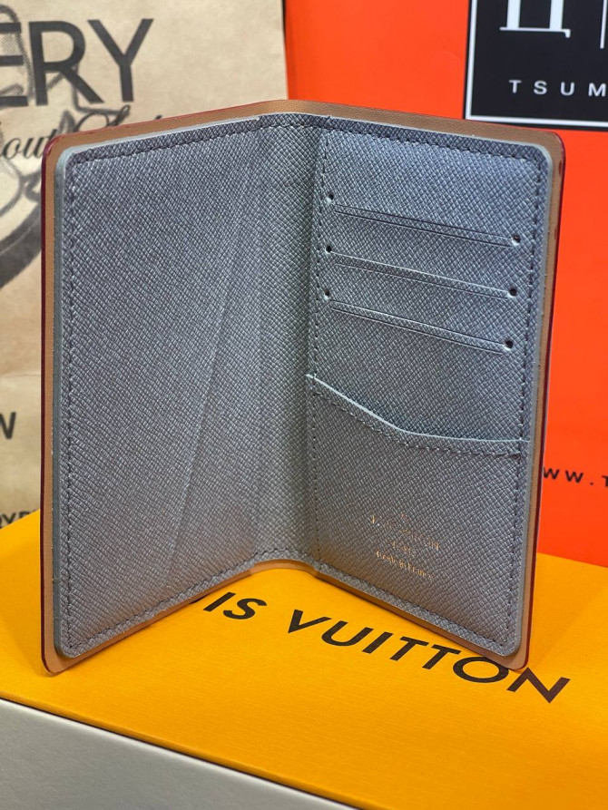 Картхолдер Louis Vuitton — изображение 3