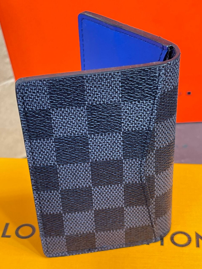 Картхолдер Louis Vuitton — изображение 8