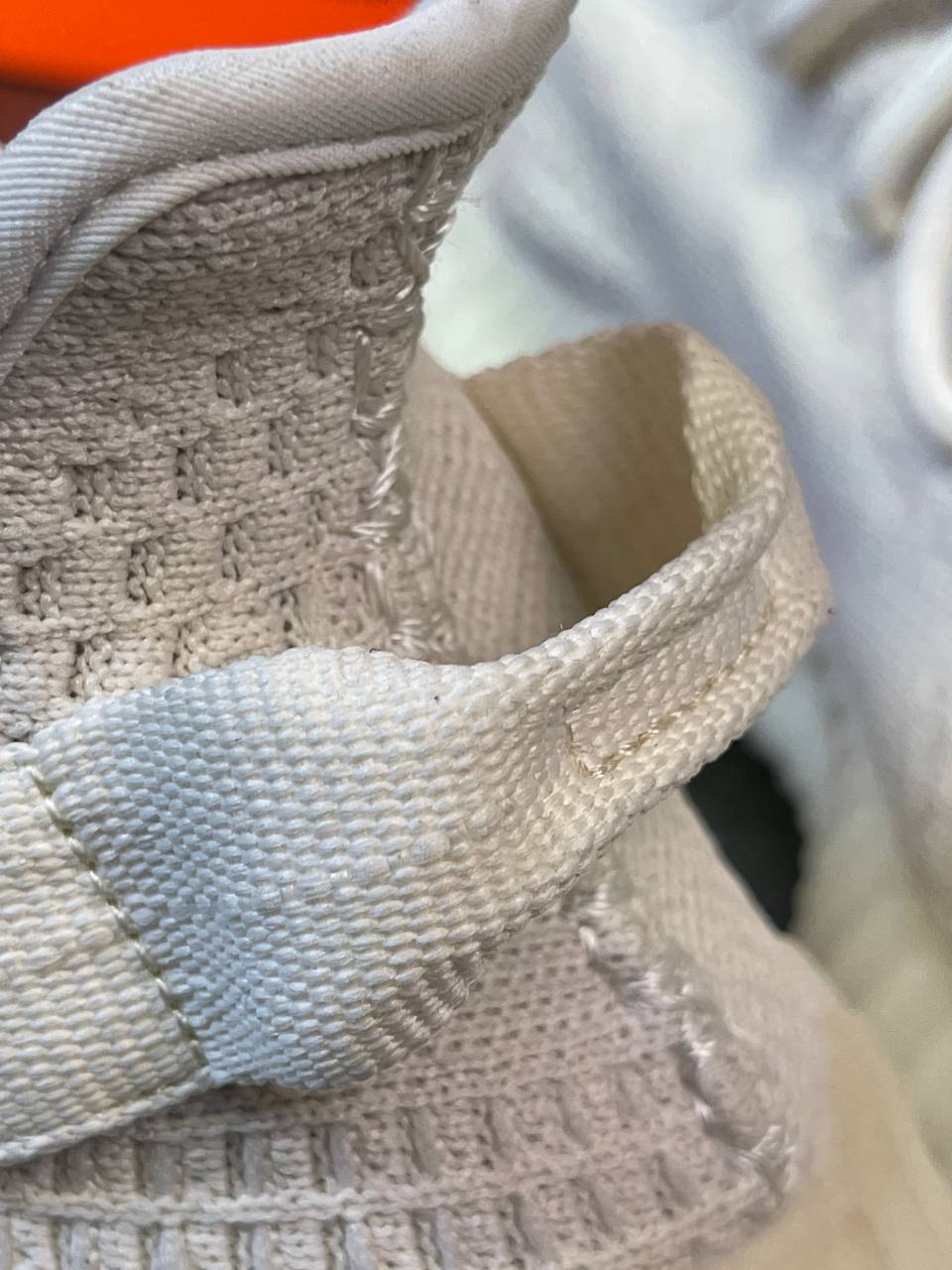Yeezy 350 V2 Bone — фото 9