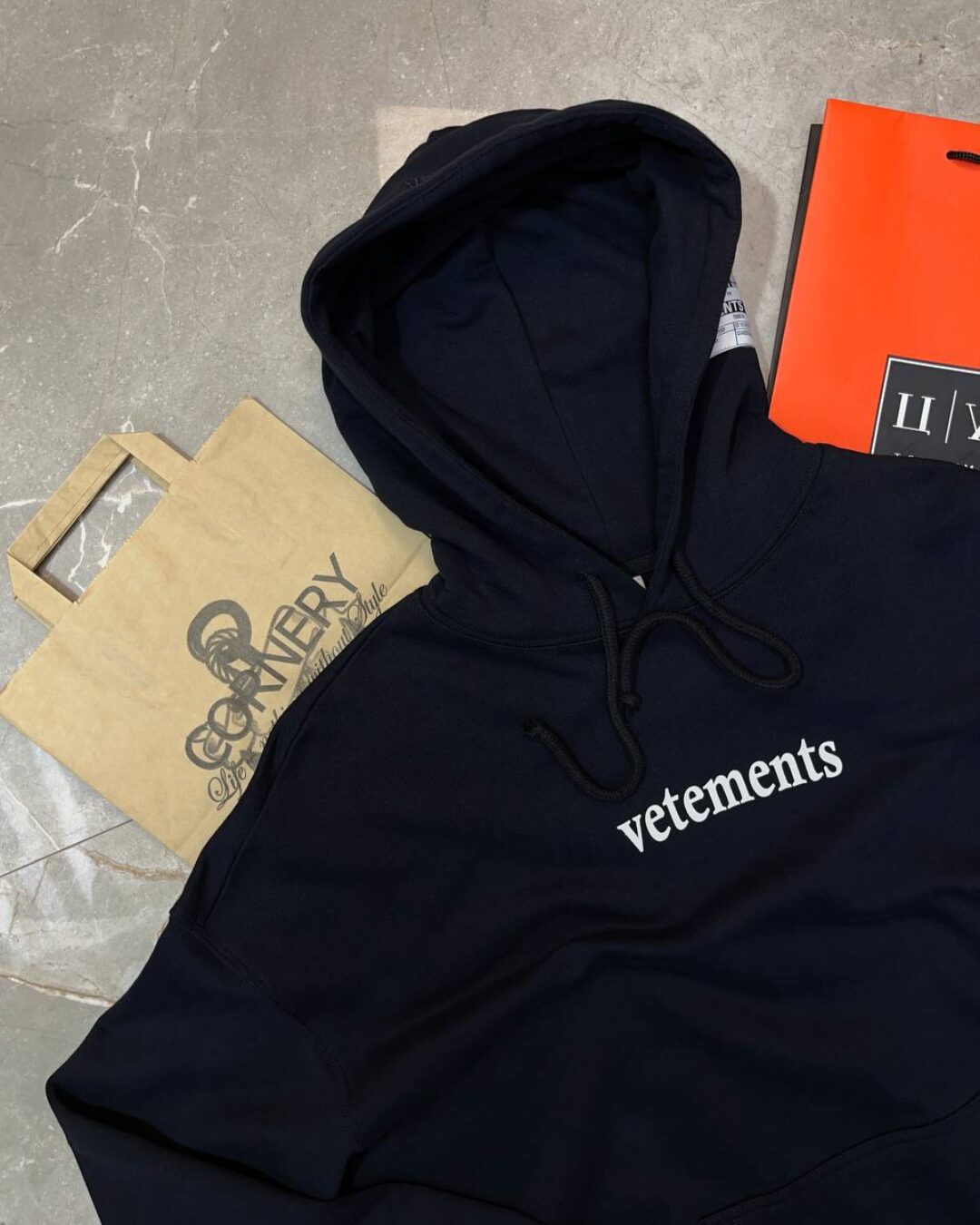 Худи Vetements — изображение 3