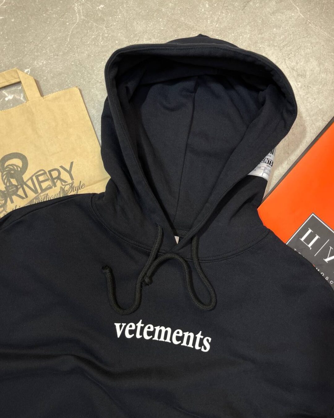 Худи Vetements — изображение 6