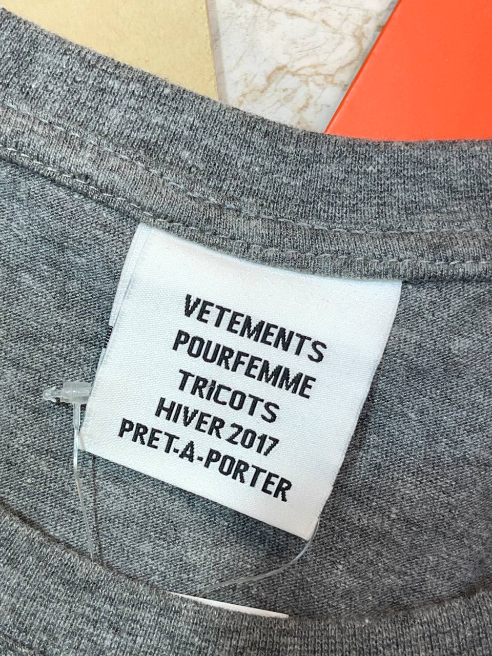 Футболка Vetements Fluffy Logo — фото 6