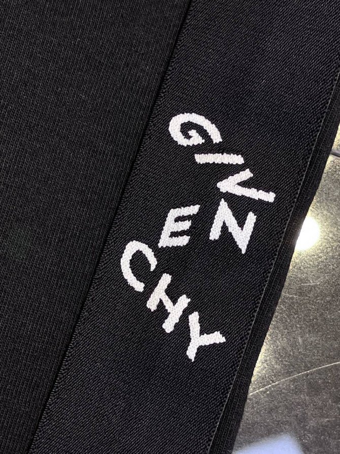 Спортивные штаны Givenchy — изображение 5