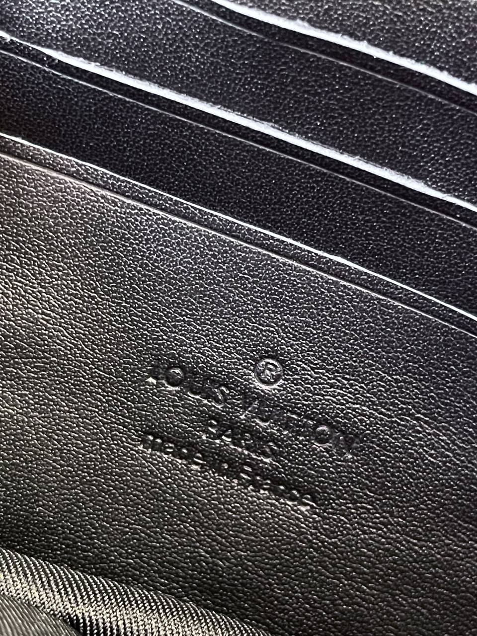Сумка Louis Vuitton Alpha Wearable Wallet Bag — фото 9