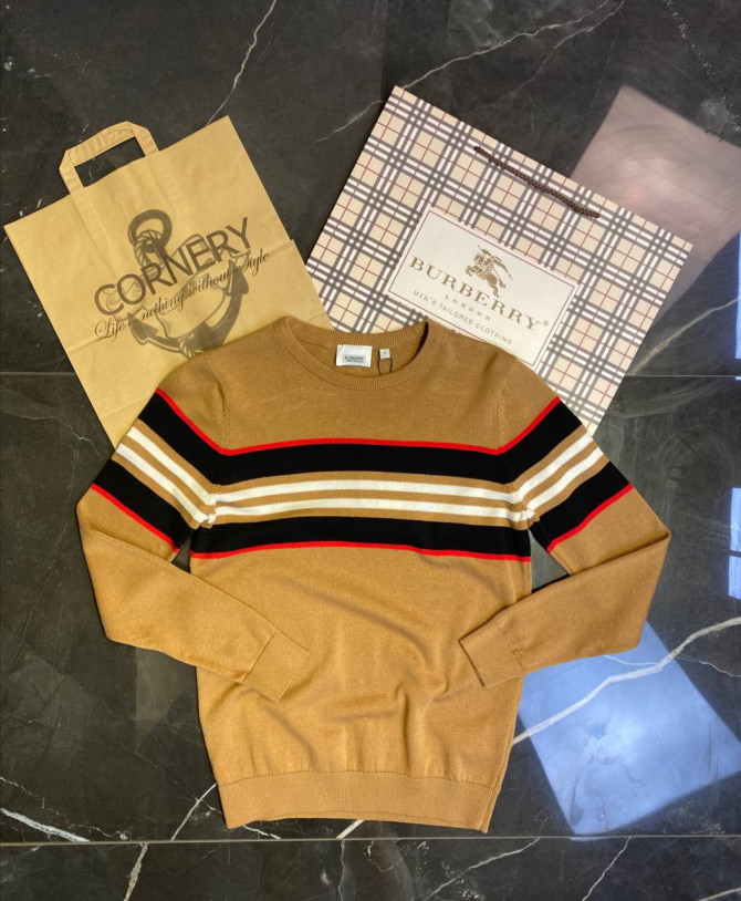Свитер Burberry