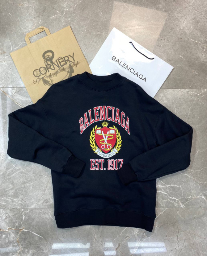 Кофта Balenciaga