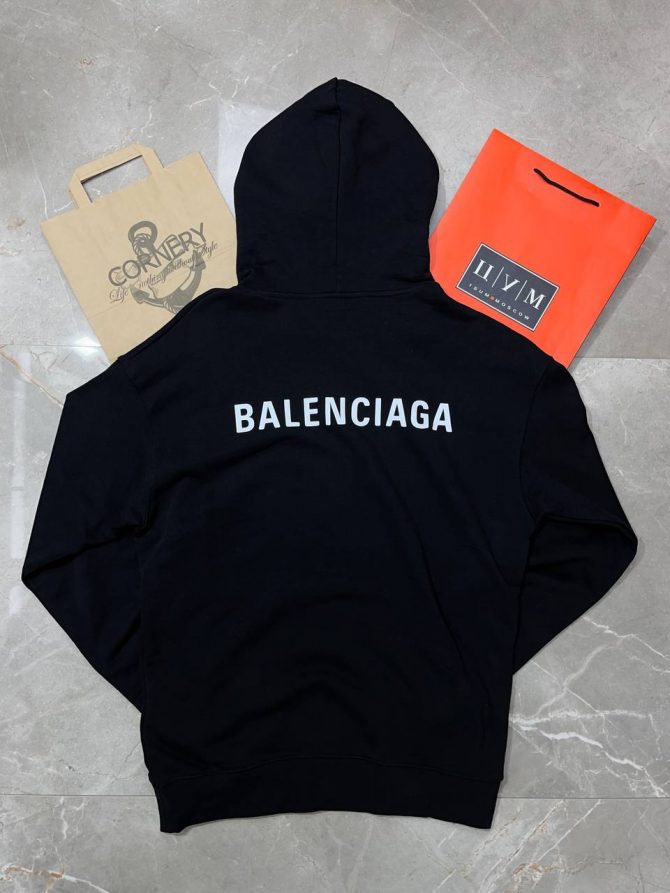 Худи Balenciaga — изображение 3