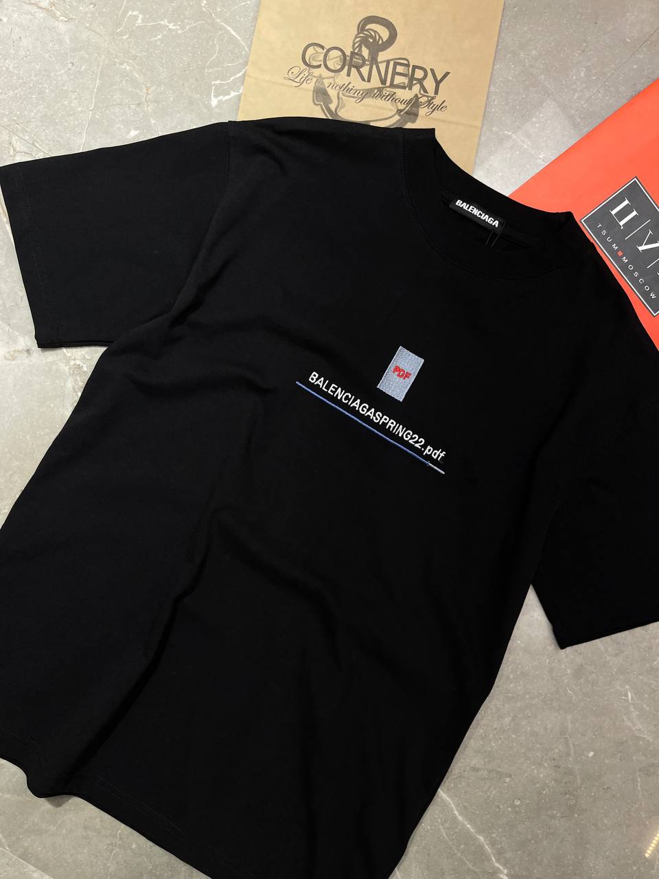 Футболка Balenciaga — фото 4
