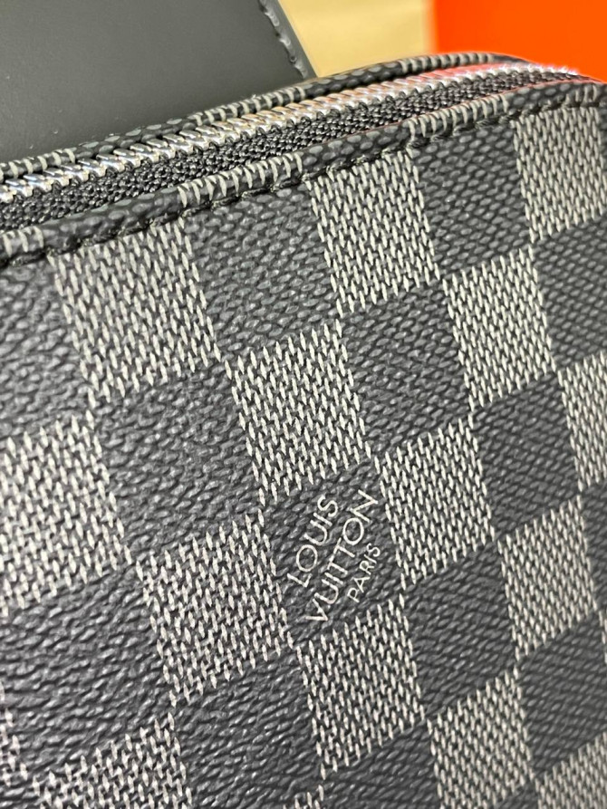 Сумка Louis Vuitton Avenue — изображение 4