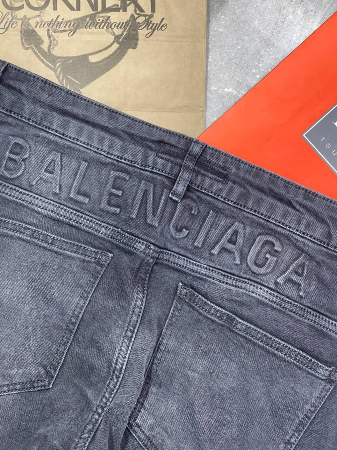 Джинсы Balenciaga — изображение 7