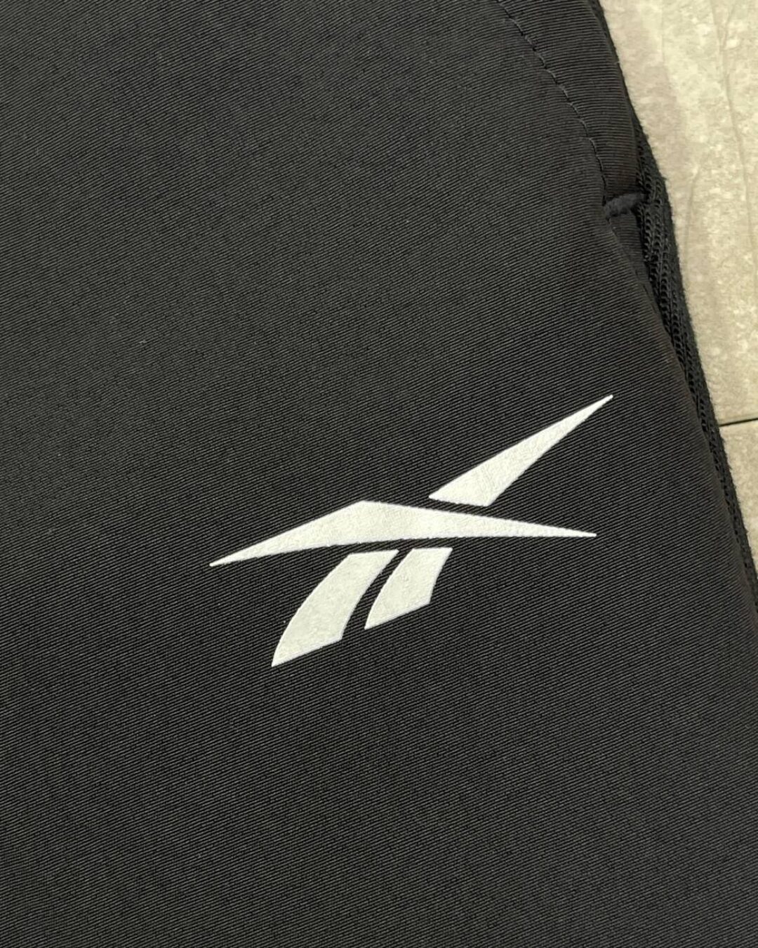 Спортивные Штаны Reebok — изображение 4
