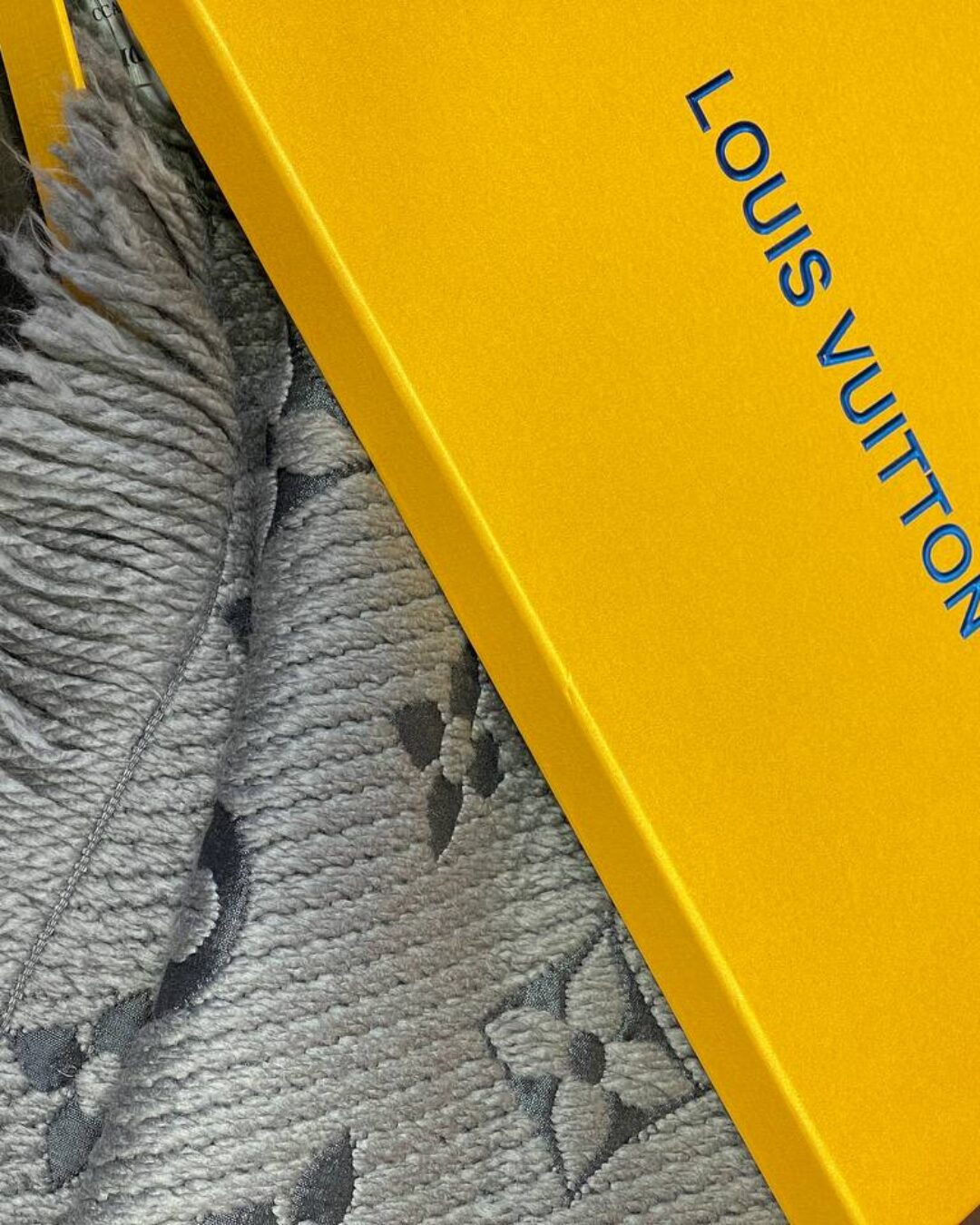 Шарф Louis Vuitton — изображение 6
