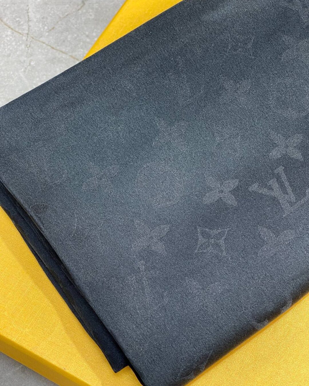 Шарф Louis Vuitton — изображение 2