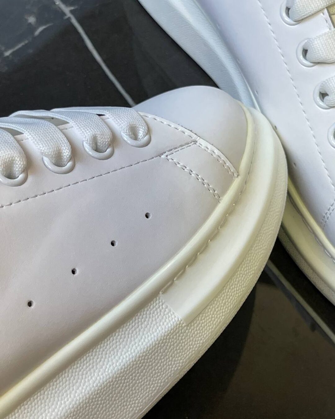 Кеды Alexander McQueen — изображение 9